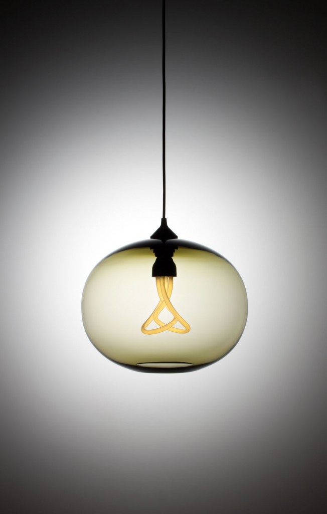 Niche Modern Terra Pendant with Plumen 001