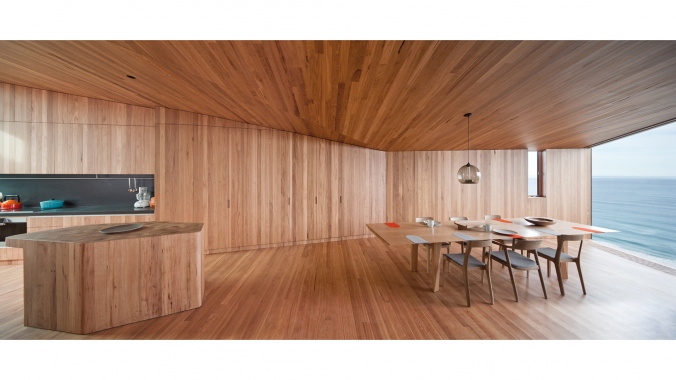 Dining area with Stamen Modern Pendant in Smoke