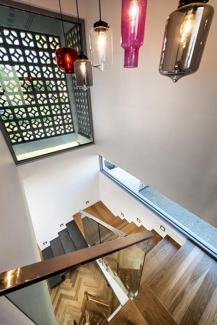 Turret, Pharos and Oculo Pendants in "The Empire" Staircase