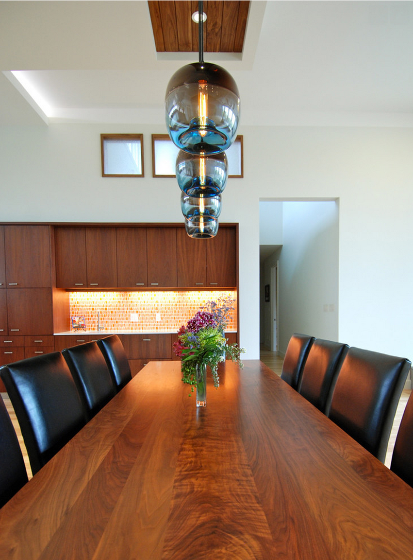 Encalmo Stamen Pendants in Lake Alvamar Dining Room