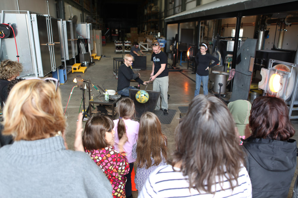 Field Trip to the Niche Modern Glass Studio