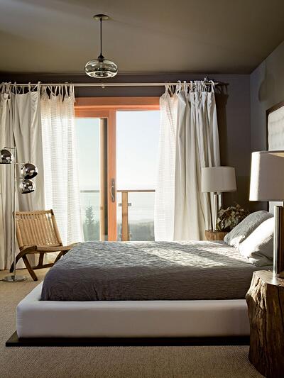 Oregon Coast Home by Jessica Helgerson Interior Design