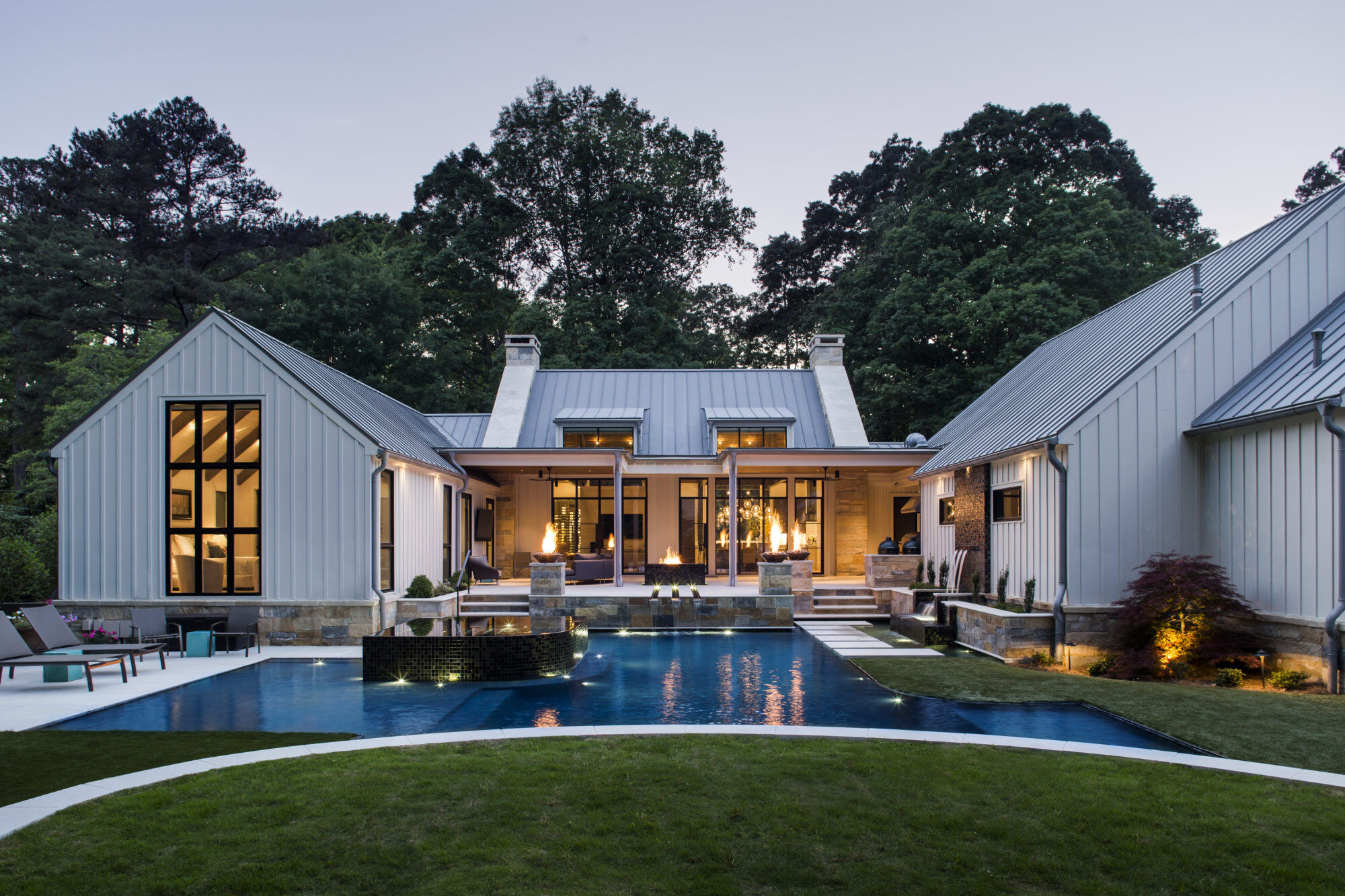 Harrison Design Modern Farmhouse Outdoor