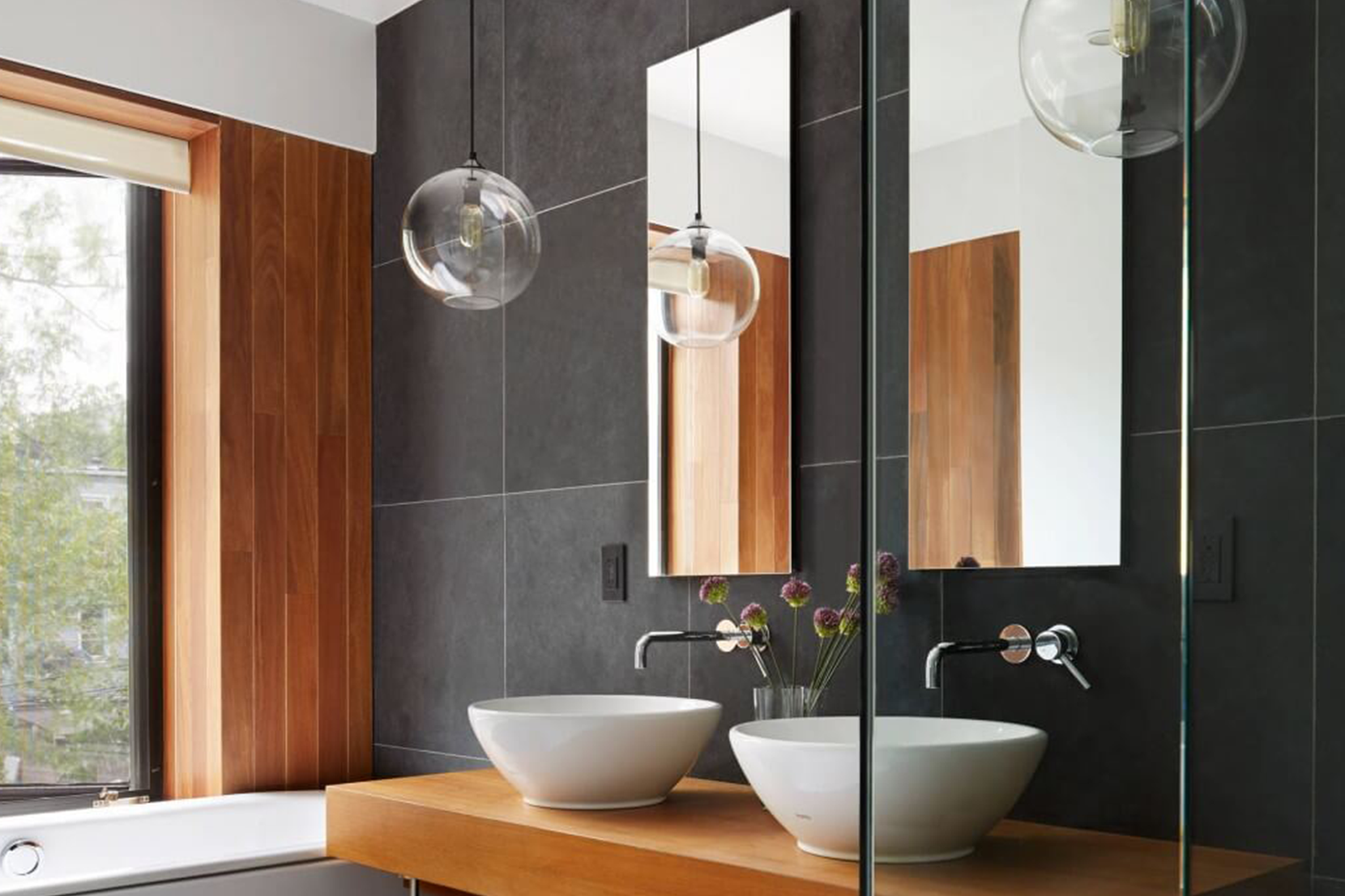 Bathroom outlet lighting modern