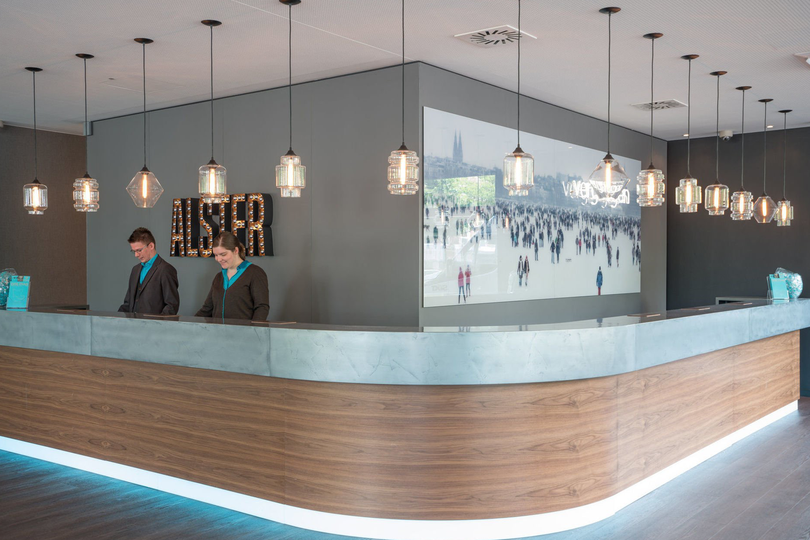 Modern Glass Restaurant Lighting - Crystal Crystalline Pendant Lights