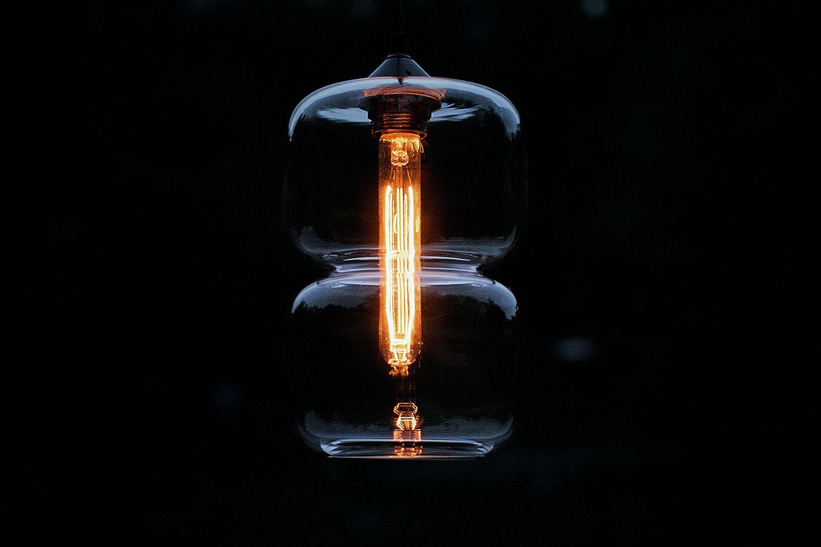 Pinch-Modern-Pendant-Chapter2-Image1-Retouched.jpg